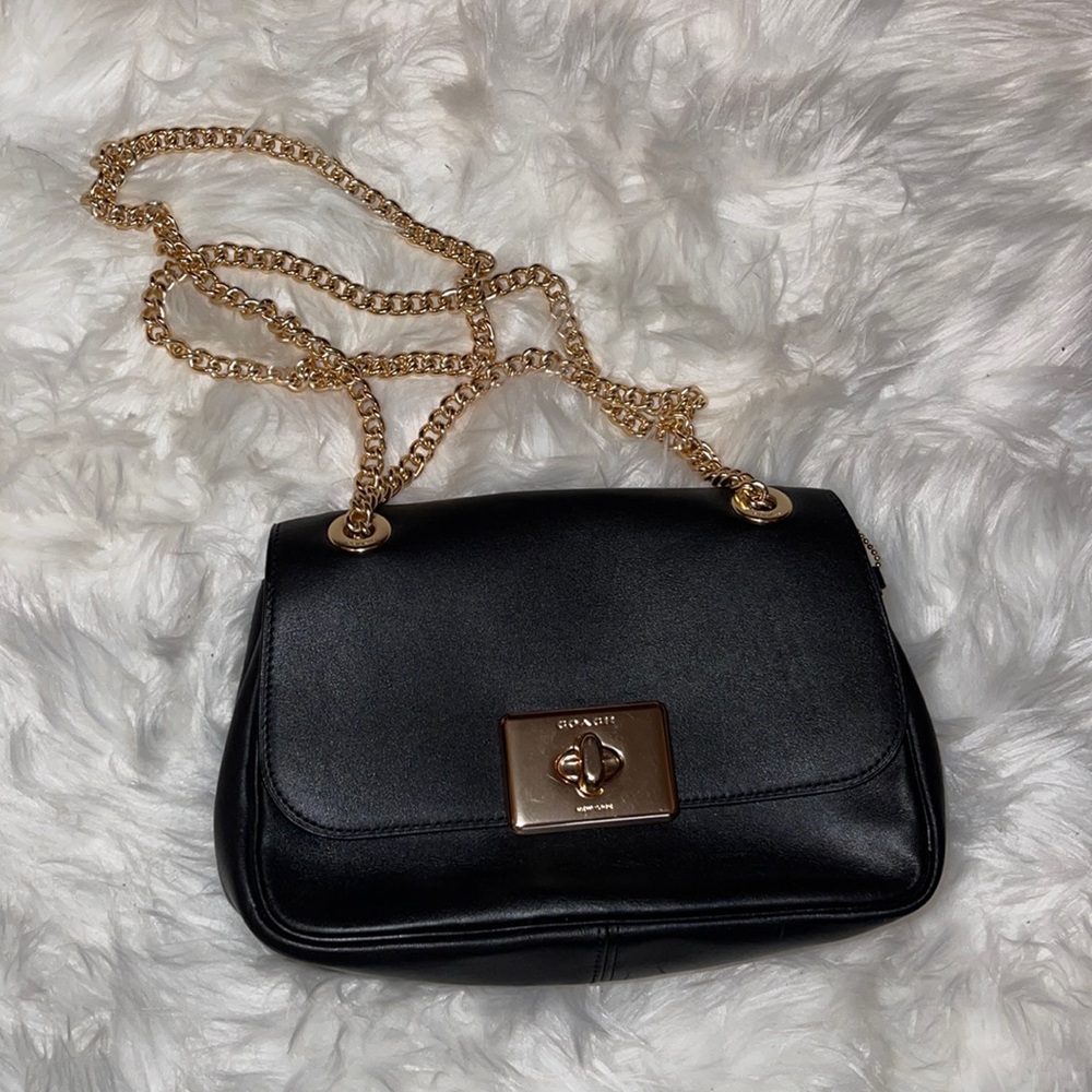 Coach - Sold to Stefana_Styles 💛
